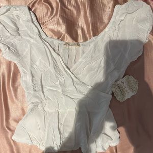 white altar’d state cross over flowy top Size XS. new with tags